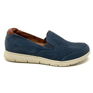 Cobb Hill WOMEN'S LIDIA SLIP-ON SHOE Stone Blue WIDE